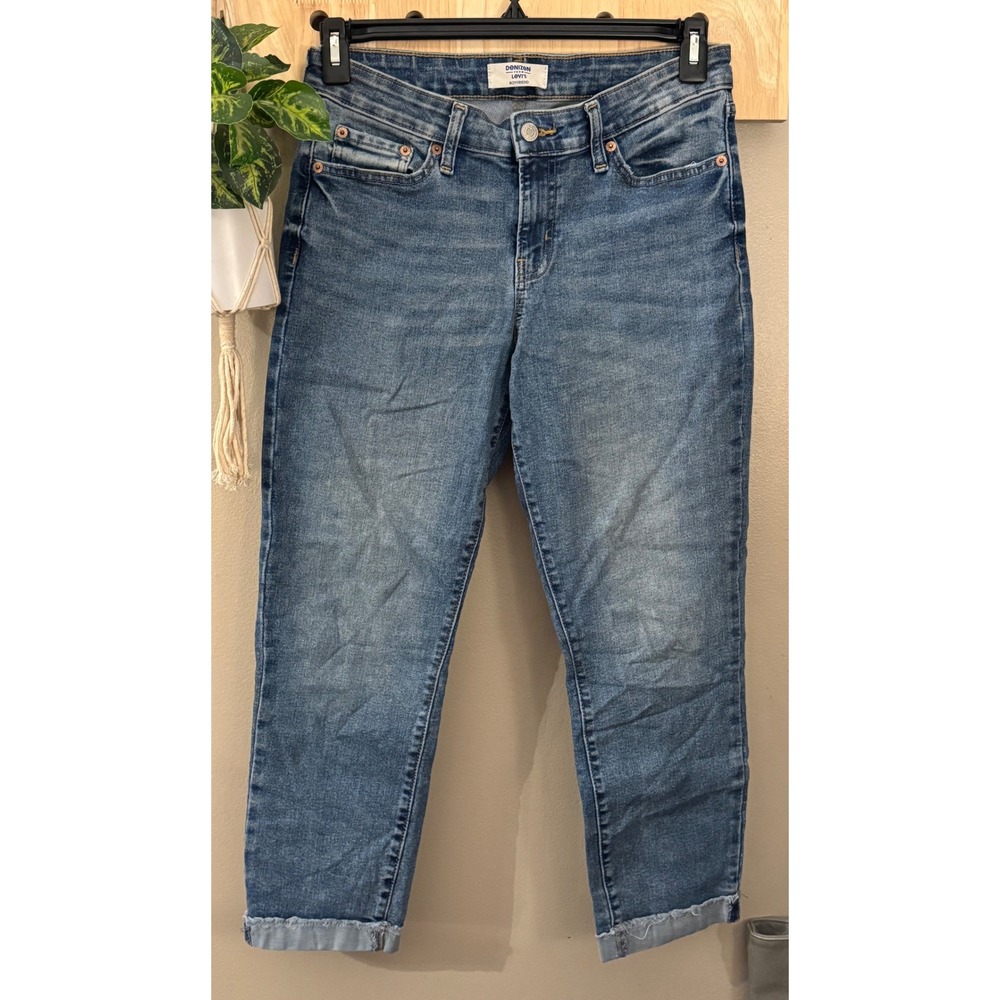 Denizen from Levis Womens Boyfriend Jeans Medium Wash Blue W28 Size 6 36723-0075